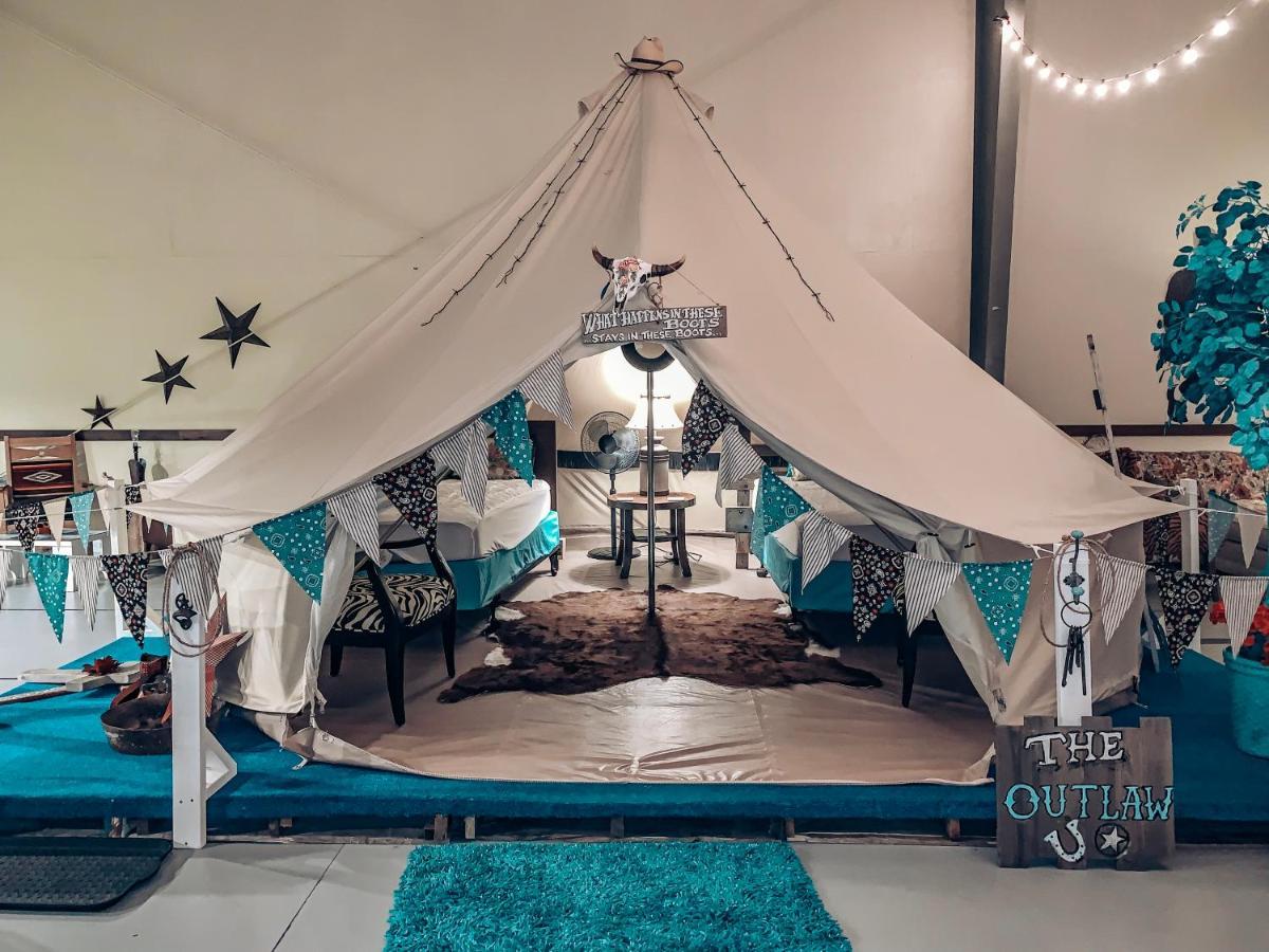 Lone Star Glamp Inn Warrenton 외부 사진