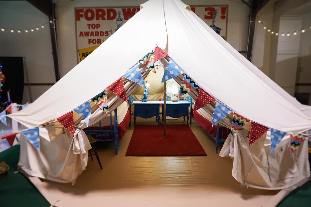 Lone Star Glamp Inn Warrenton 외부 사진