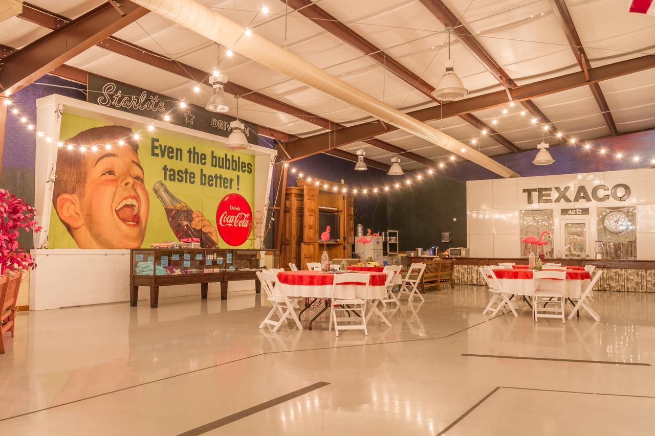 Lone Star Glamp Inn Warrenton 외부 사진