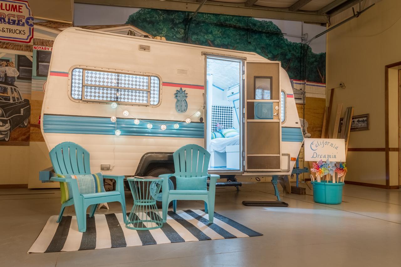 Lone Star Glamp Inn Warrenton 외부 사진